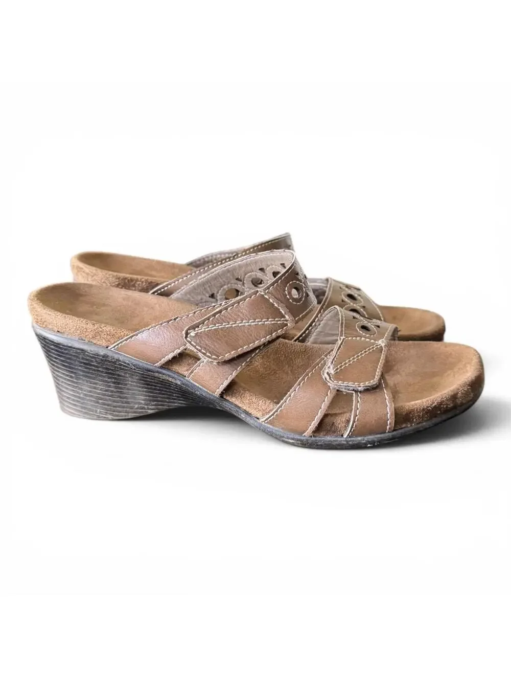 Wedge Sandals Light Brown Summer Pleather Faux Suede Size Women's 6M GC
